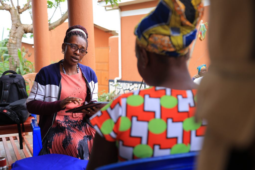 When people think of sustainable, ethical supply chains, there are usually a few things that spring to mind: environmental impact, (child) labour standards, fair payment, and community engagement along the chain.
One issue, however, is consistently overlooked: healthcare.